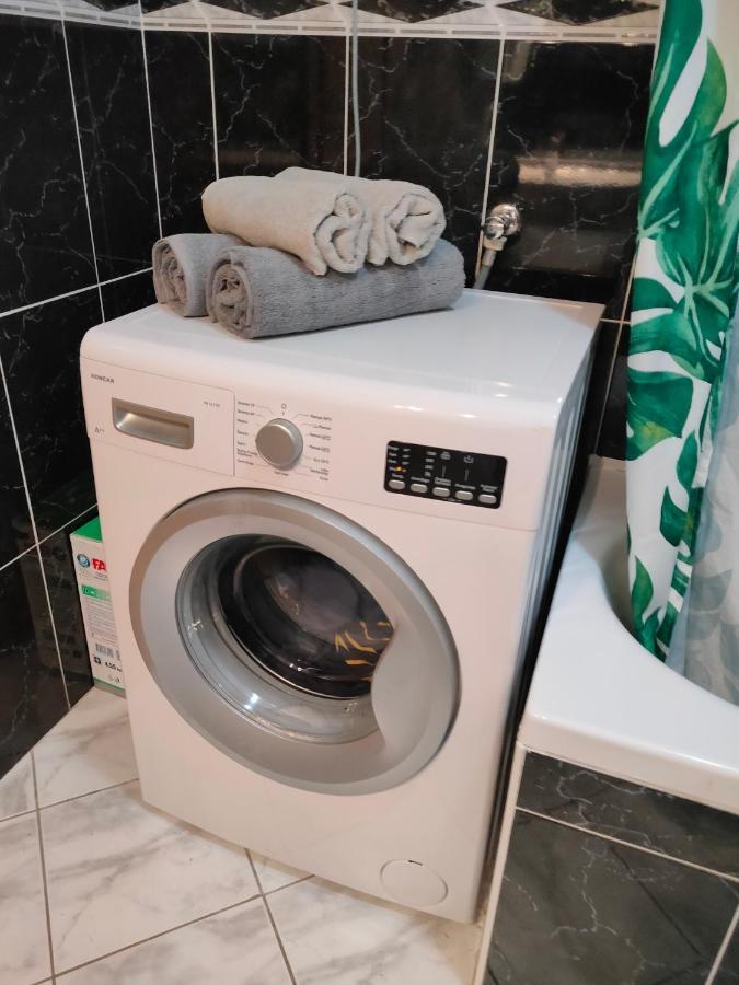 Apartman Bela Apartment Pula Bagian luar foto