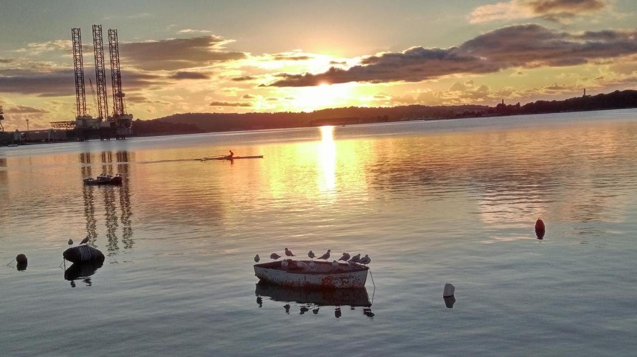 Apartman Bela Apartment Pula Bagian luar foto